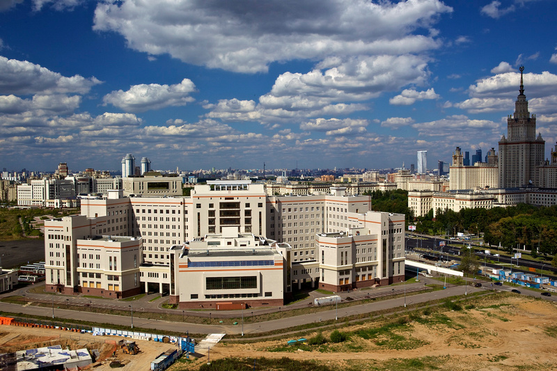 Ломоносовский проспект д 27. Ломоносовский корпус МГУ внутри. 3 Корпус МГУ. Ломоносовский проспект 27к1. МНОЦ МГУ учебный корпус.